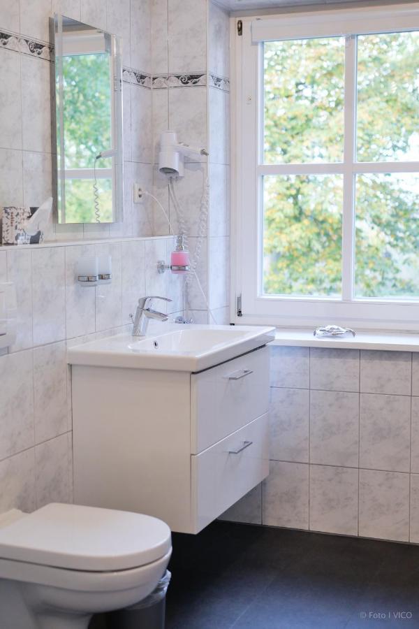 Doppelzimmer mit Gartenblick